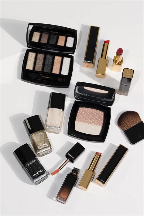 chanel holiday makeup set 2023|ALL EYES ON Makeup set .